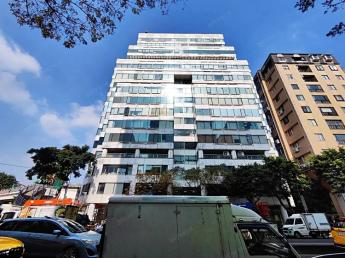 北城世貿雙車頂辦